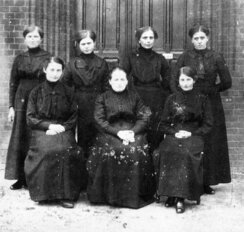 Die ersten Schwestern unserer Kongregation